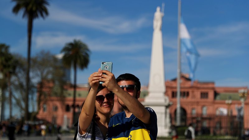 Fotografija: Predsedniška palača Casa Rosada v Buenos Airesu je ena od osrednjih turističnih zanimivosti. FOTO: Reuters
