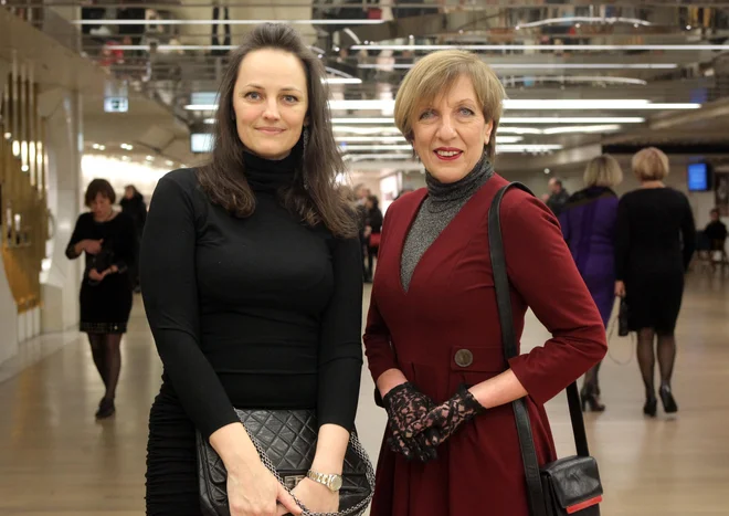 Raziskovalka Barbara Rovere in direktorica Pionirskega doma v Ljubljani, nekdanja ljubljanska županja Vika Potočnik. FOTO: Mavric Pivk
