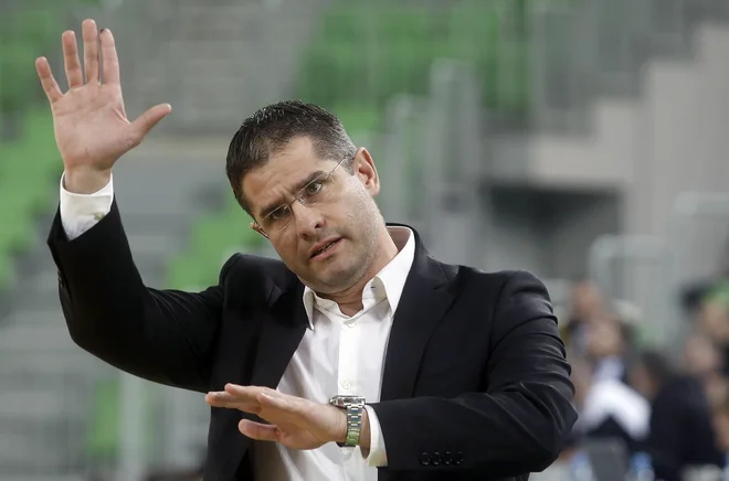Saša Nikitović:&nbsp;V drugem delu prvenstva je naš cilj višji, seveda se želimo boriti za naslov državnega prvaka. FOTO: Blaž Samec/Delo