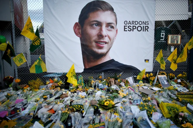 Tragedija je združila nogometni svet. FOTO: Stephane Mahe/Reuters