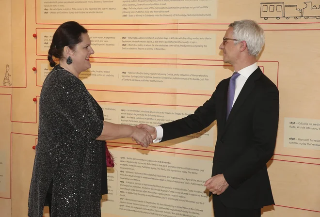 Direktorica Cankarjevega doma Uršula Cetinski in minister za šolstvo, ki je začasno prevzel tudi resor za kulturo, Jernej Pikalo. FOTO: Jože Suhadolnik