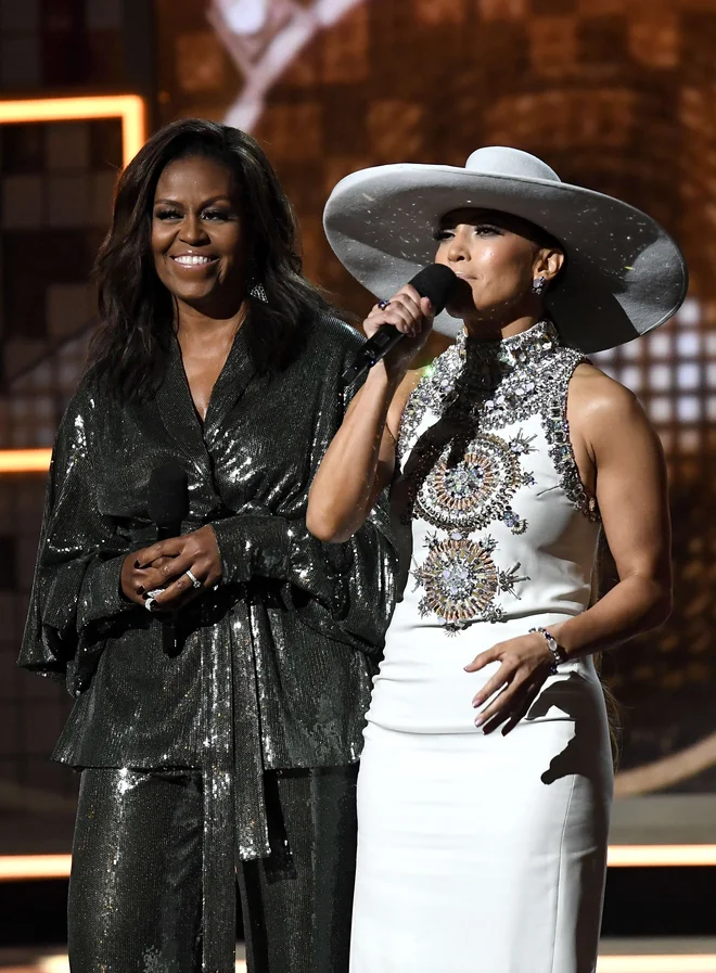 Michelle Obama in Jennifer Lopez FOTO: Kevork Djansezian/AFP