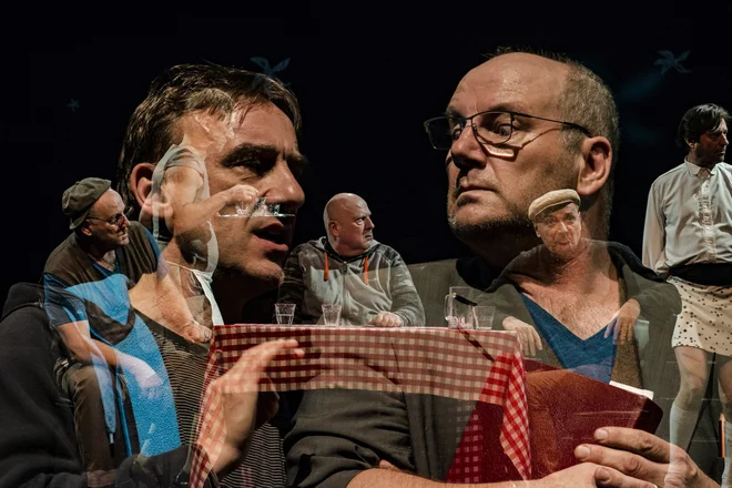 Eden in edini <em>Baal</em> Rozmanovega in Tauferjevega projekta je Ivan Godnič, ob njem vsak po več vlog igrajo Jure Ivanušič, Uroš Maček, Robert Prebil, Matej Recer, Ivan Rupnik, Dario Varga in Matija Vastl. Foto Marko Modic