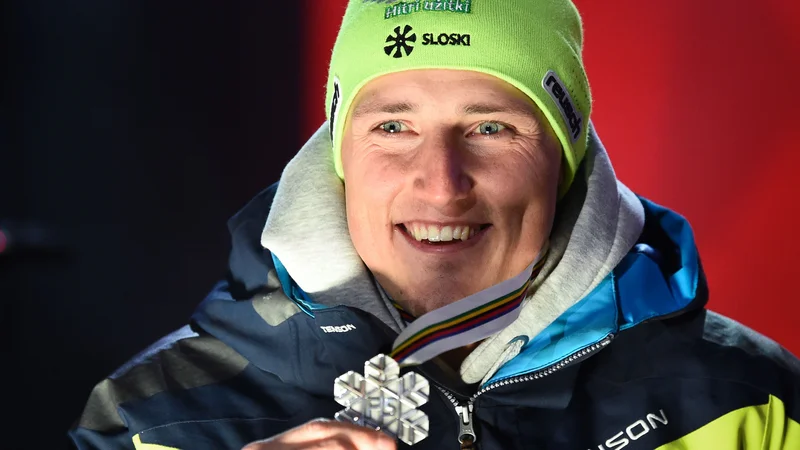 Fotografija: Štefan Hadalin bo morda šel v zgodovino alpskega smučanja kot eden od zadnjih osvajalcev kolajne v smučarski kombinaciji. FOTO: AFP