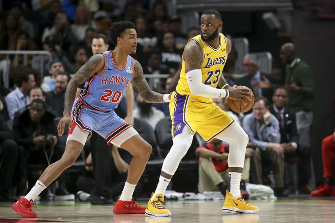 LeBron James si je petič v sezoni veselil trojnega dvojčka. FOTO: Brett Davis/Reuters