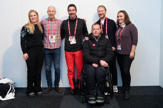 Na tekmi legend so bili poleg Pärsonove in Stenmarka še Luc Alphand, Aamodt, Thomas Fogdö in mnogi drugi. Zmagal je Ivica Kostelić, najbolj sveži upokojenec med povabljenimi. FOTO: Reuters