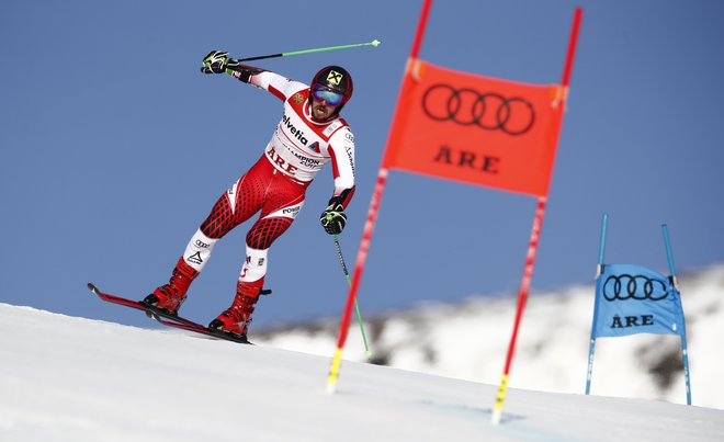 Marcel Hirscher je kljub zdravstvenim težavam osvojil srebro. FOTO: Christian Hartmann/Reuters