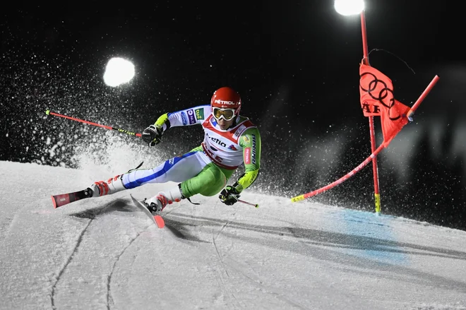 Žan Kranjec je smučal zbrano, suvereno in napadalno, kar je zadostovalo za peto mesto. FOTO: Fabrice Coffrini/AFP