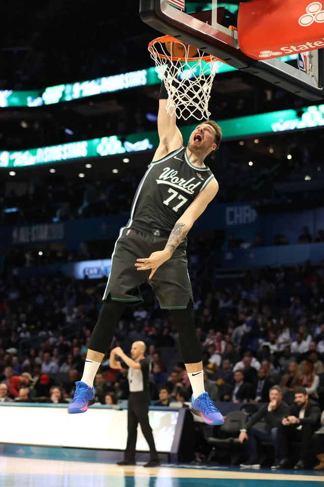 Luka si je dal duška tudi z zabijanjem. FOTO: Streeter Lecka/AFP