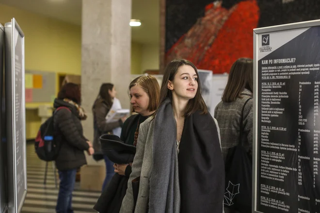 Informativni dan na filozofski fakultetii. FOTO: Voranc Vogel/Delo