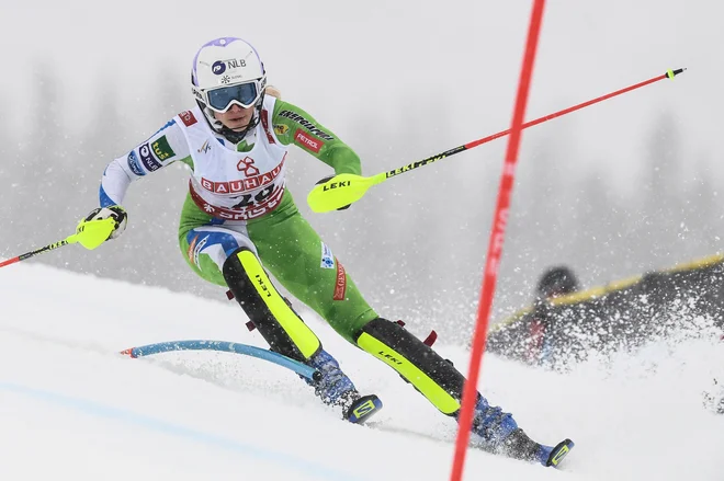 Ani Bucik je po prvi progi kazalo na najboljšo uvrstitev med Slovenkami. FOTO: AFP.