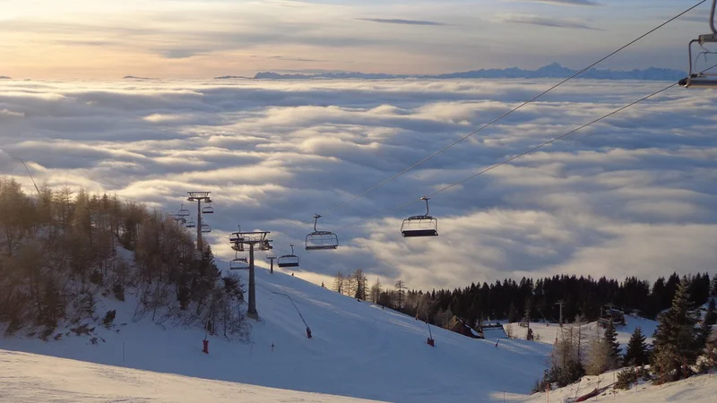 Fotografija: Nesreča se je pripetila na območju Krvavca. FOTO: dokumentacija Dela