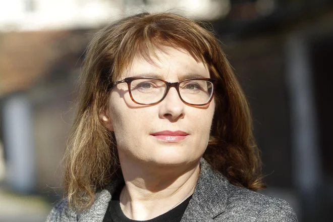 Darja Pajk se je morala po operaciji znova naučiti poslušati. FOTO: Mavric Pivk