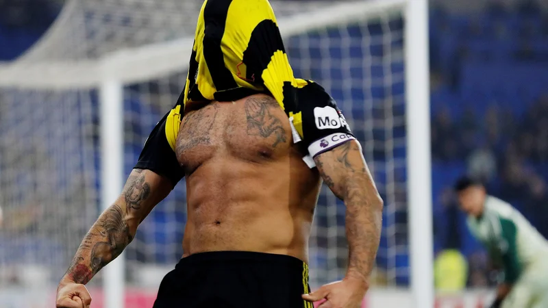 Fotografija: Nogometaš Watforda Troy Deeney se veseli zadetka v gosteh na tekmi angleške nogometne lige med Cardif Cityjem in Watfordom, ki se je končala z visoko zmago Watforda z rezultatom 1:5. Foto Matthew Childs Action Images Via Reuters