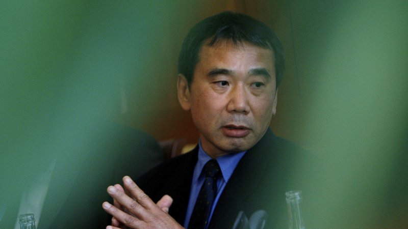 Fotografija: Bo Murakami ostal pisateljski velikan, ki ni dobil Nobelove nagrade? Foto Reuters