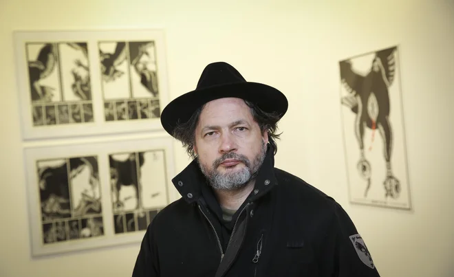 Iztok Sitar je šele tretji slovenski stripovski avtor, ki je dočakal retrospektivni pregled lastnega dela. FOTO: Jože Suhadolnik/Delo