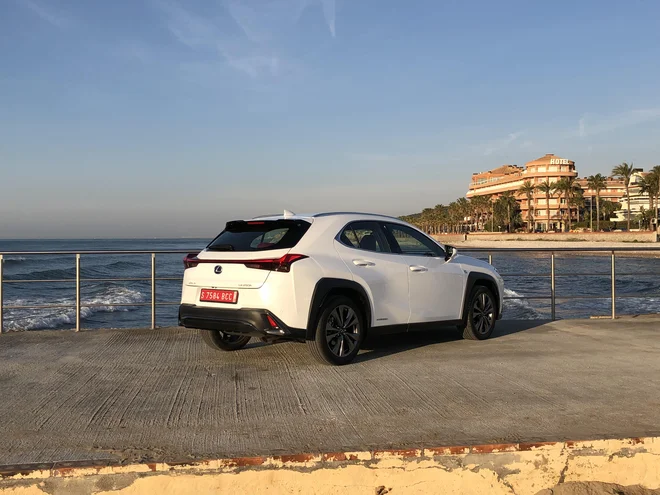 Lexus UX Foto Aljaž Vrabec