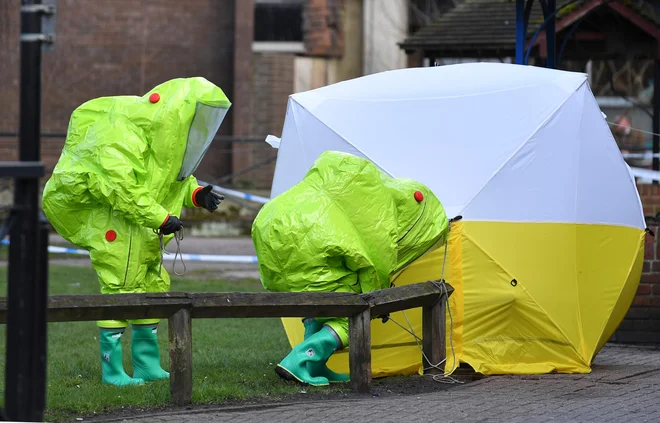 Postopek čiščenja mesta je trajal 13.000 ur. FOTO: Ben STANSALL / AFP