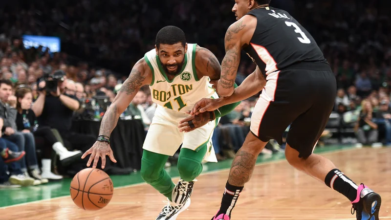 Fotografija: Kyrie je ob zmagi Bostona nad Washingtonom dosegel 13 točk in 12 asistenc. FOTO: Reuters