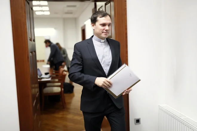 Portal je leta 2016 objavil članek Seznam članov abortivnega lobija, ki nasprotujejo pravici do življenja nerojenih punčk in fantkov.&nbsp;FOTO: Uroš Hočevar/Delo