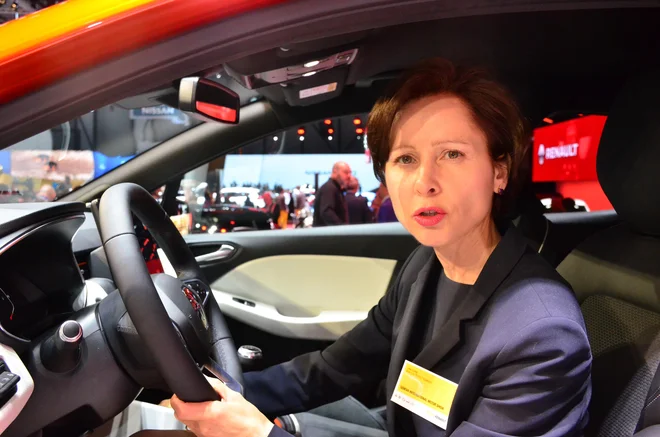 Jelka Kurnik, produktni vodja pete generacije renaulta clia.<br />
Foto Gašper Boncelj