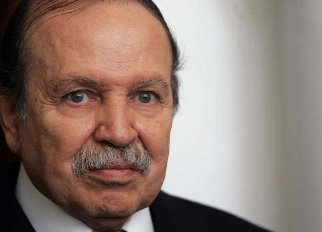Abdelaziz Bouteflika&nbsp;je leta 1963 postal najmlajši zunanji minister na svetu (še danes ohranja ta rekord), kasneje pa je predsedoval generalni skupščini Združenih narodov in bil izjemno aktiven v gibanju neuvrščenih. FOTO: AFP