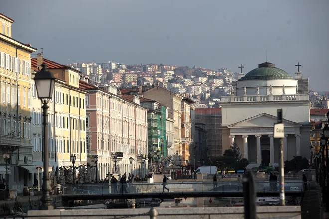 Čeprav cesarica ni nikoli obiskala mesta, se je Trst v času njene vladavine razvil v cvetoče pristaniško mesto. FOTO: Mavric Pivk/Delo