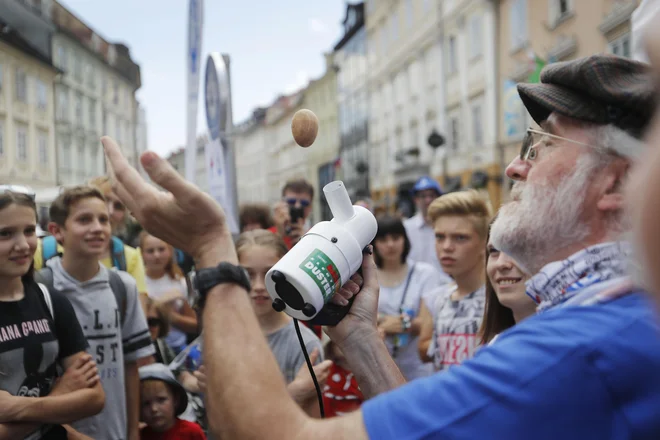 V Hiši eksperimentov so pripravljeni vložiti tožbo. Foto Leon Vidic