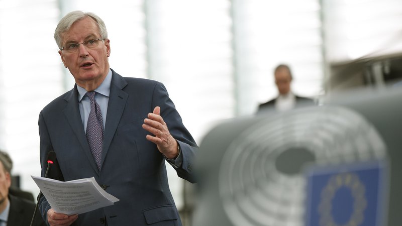 Fotografija: Glavni evropski pogajalec Barnier pred nadaljnjimi odločitvami EU27 zahteva več jasnosti v Lonodnu. FOTO: Frederick Florin/AFP
