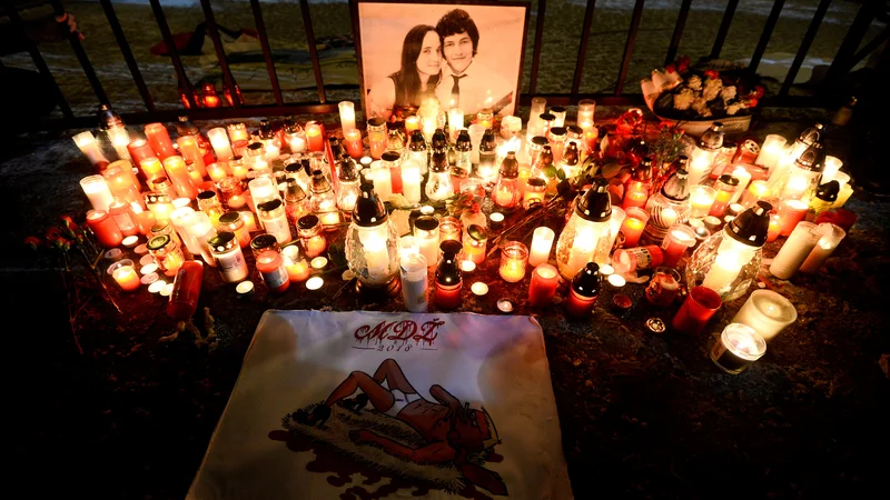 Fotografija: Zaradi umora novinarja so že lani vložili obtožnice proti štirim osebam. FOTO: Radovan Stoklasa/Reuters