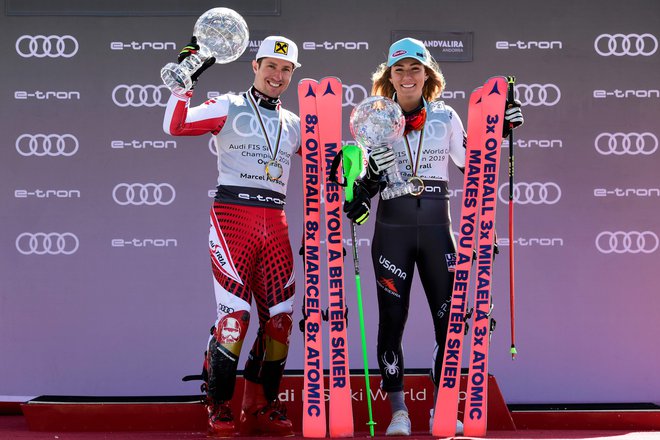 Marcel Hirscher in Mikaela Shiffrin sta zmagovalca svetovnega pokala. Avstrijec osmič, Američanka tretjič. FOTO: AFP
