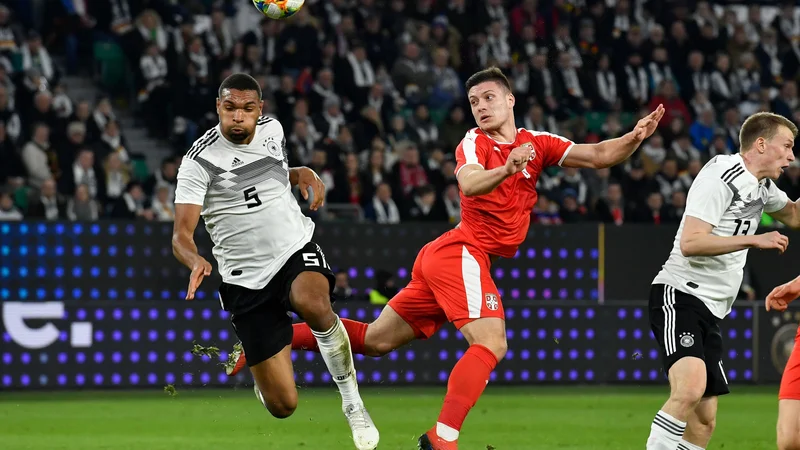 Luka Jović je Srbijo popeljal v vodstvo proti Nemčiji. FOTO: AFP