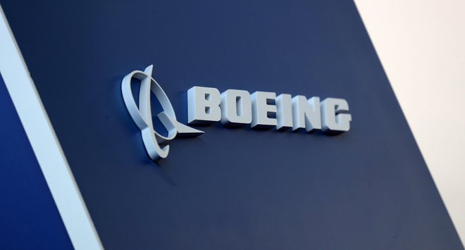 Boeing se je znašel v težavah. FOTO: Reuters