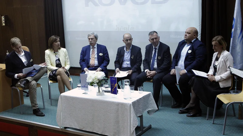 Fotografija: Razpravljalci so so menili, da je usmeritev v krožno gospodarstvo nujna tako zaradi okolja kot zaradi pogojev prihodnjega poslovanja. Foto Mavric Pivk/delo