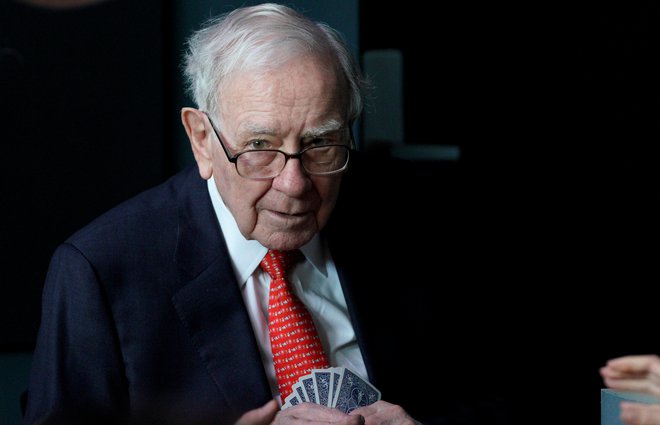 Ni čudno, da je lažni profil slej ko prej dobil tudi Warren Buffett. FOTO: Reuters