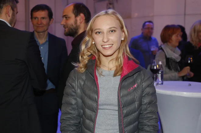 Janja Garnbret je bila brezhibna v polfinalu in finalu. FOTO: Leon Vidic/Delo