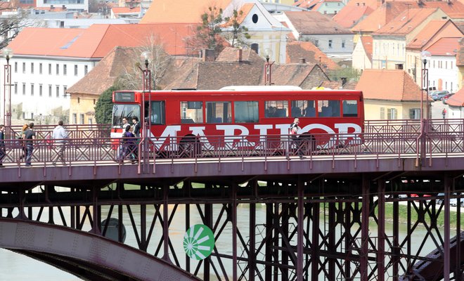 V Mariboru celostna prometna strategija predvideva predvsem reorganizacijo avtobusnih linij. FOTO: Tadej Regent/Delo