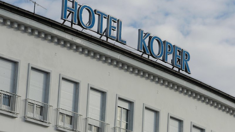 Fotografija: Hotel Koper bo aprila spet sprejel goste. Foto Leon Vidic