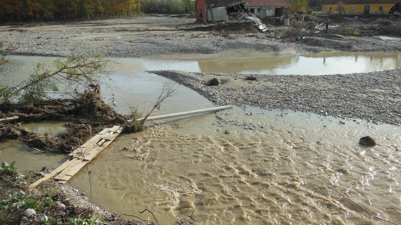 Fotografija: Poplave leta 2012. FOTO: Franc Milošič/Delo