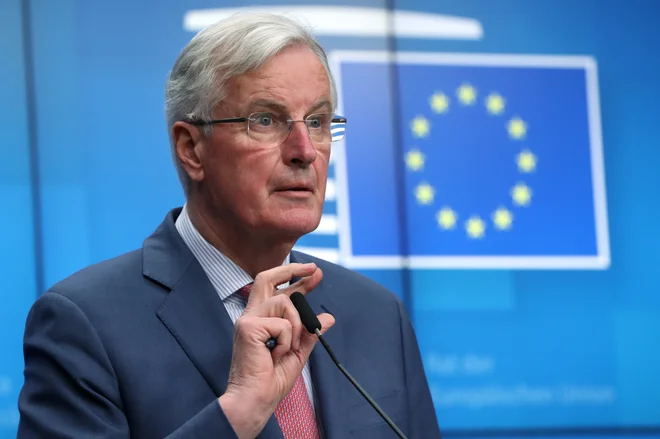 Glavni pogajalec EU za brexit Michel Barnier je opozoril, da je položaj še povsem negotov in da niti britanski odstop od brexita ne more biti izključen.