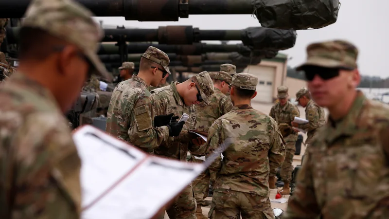 Fotografija: Nato se je v zadnjih letih spet bolj preusmeril k tradicionalnim vlogam: kolektivni obrambi in odvračanju od konfliktov. Foto: Reuters