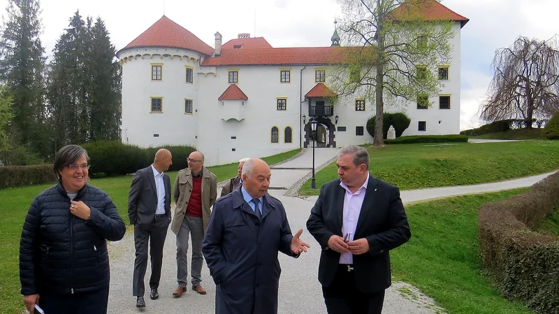 Fotografija: Ruski veleposlanik Doku Gapurovič Zavgajev na gradu Bogenšperk. FOTO: Bojan Rajšek/Delo