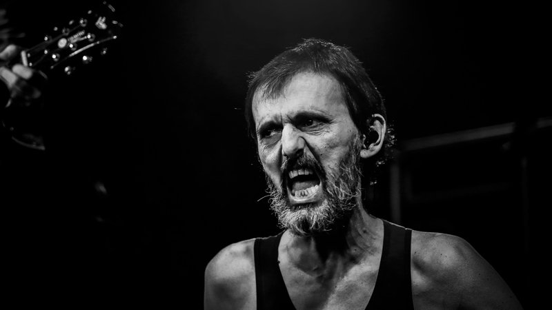 Fotografija: Goran Bare – trpeča rockovska duša.
Foto: Jože Suhadolnik
 