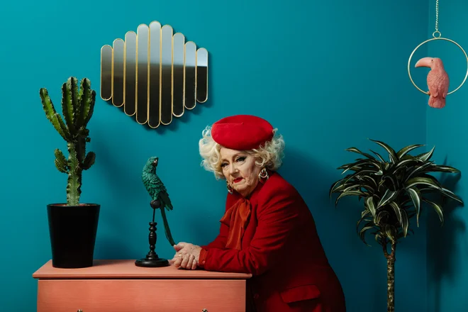 Hilda, fina dama, po fotografiji sodeč FOTO: Urša Premik
