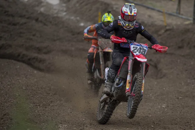 Tim Gajser se je na VN Trentina razveselil prve zmage po letu 2017. FOTO: HRC