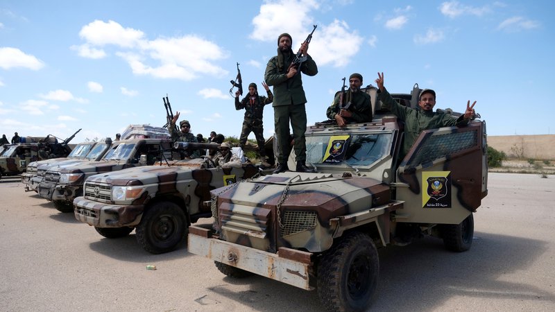 Fotografija: Pripadniki libijske nacionalne vojske. FOTO: Esam Omran Al-fetori/Reuters