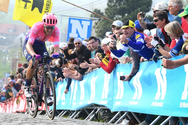 Alberto Bettiol 7. aprila 2019 zagotovo ne bo pozabil. FOTO: AFP
