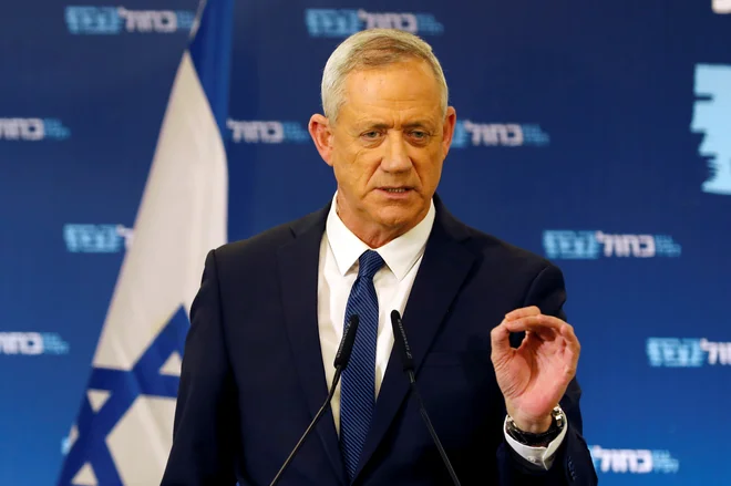 Bibijev največji tekmec je upokojeni general Benny Gantz. FOTO: Corinna Kern/Reuters