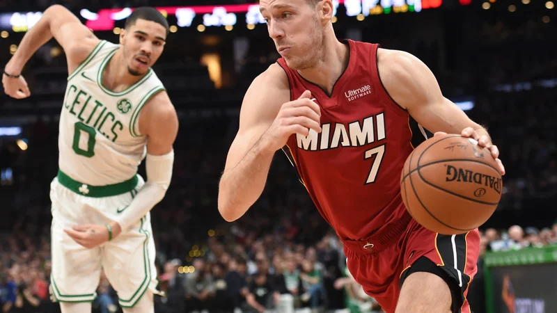 Fotografija: Goran Dragić z Miamijem visi na zelo tenki nitki. FOTO: USA Today
