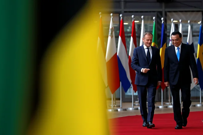 Predsednik evropskega sveta Donald Tusk je dosežke vrha, na katerem je Kitajsko zastopal premier Li Keqiang, označil za preboj. Foto Reuters